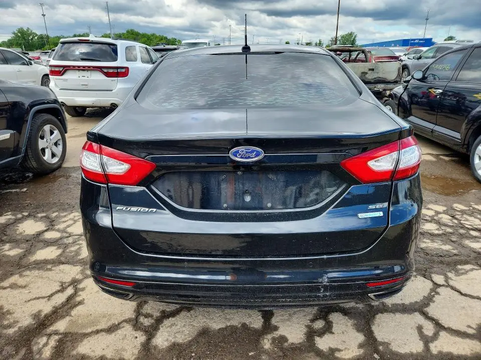 2016 FORD FUSION SE  