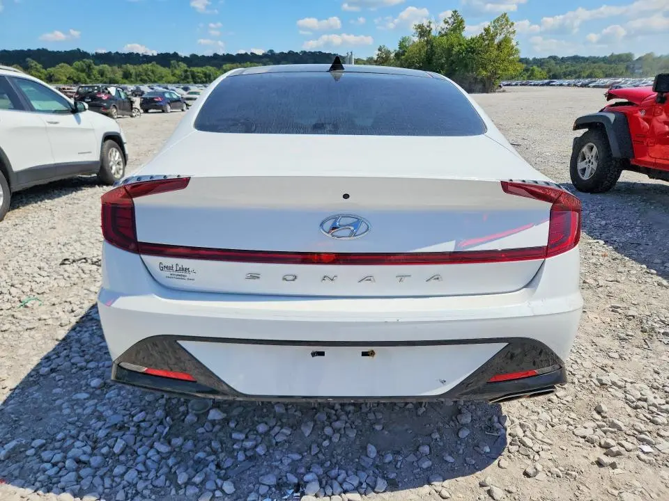 2022 HYUNDAI SONATA SEL  