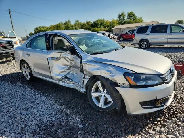2014 VOLKSWAGEN PASSAT S