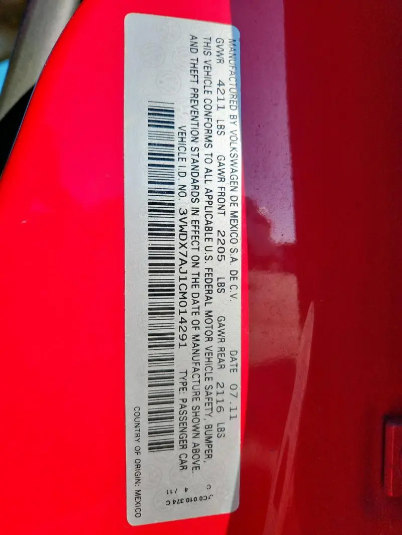 2012 VOLKSWAGEN JETTA SE  