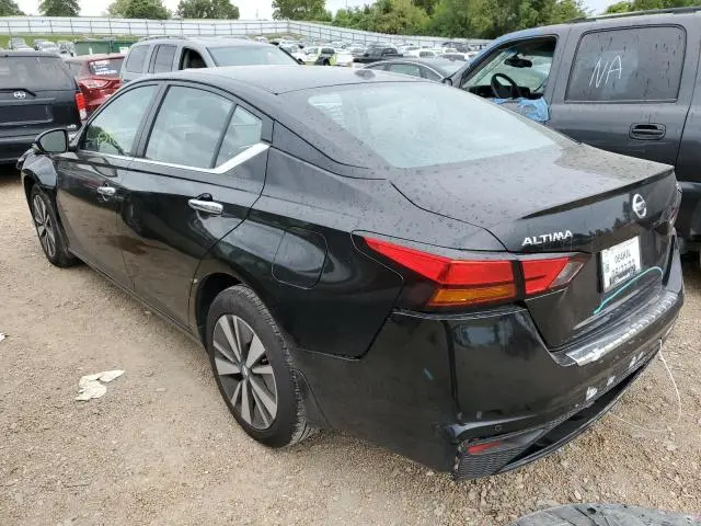 2022 NISSAN ALTIMA SV  