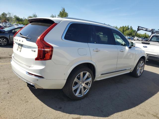 2017 VOLVO XC90 T6