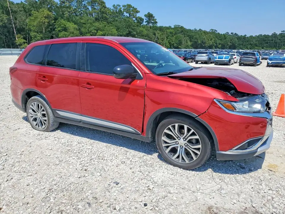 2016 MITSUBISHI OUTLANDER ES  