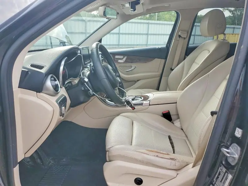 2018 MERCEDES-BENZ GLC 300  