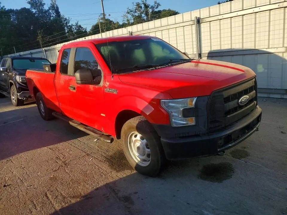 2015 FORD F150 SUPER CAB  
