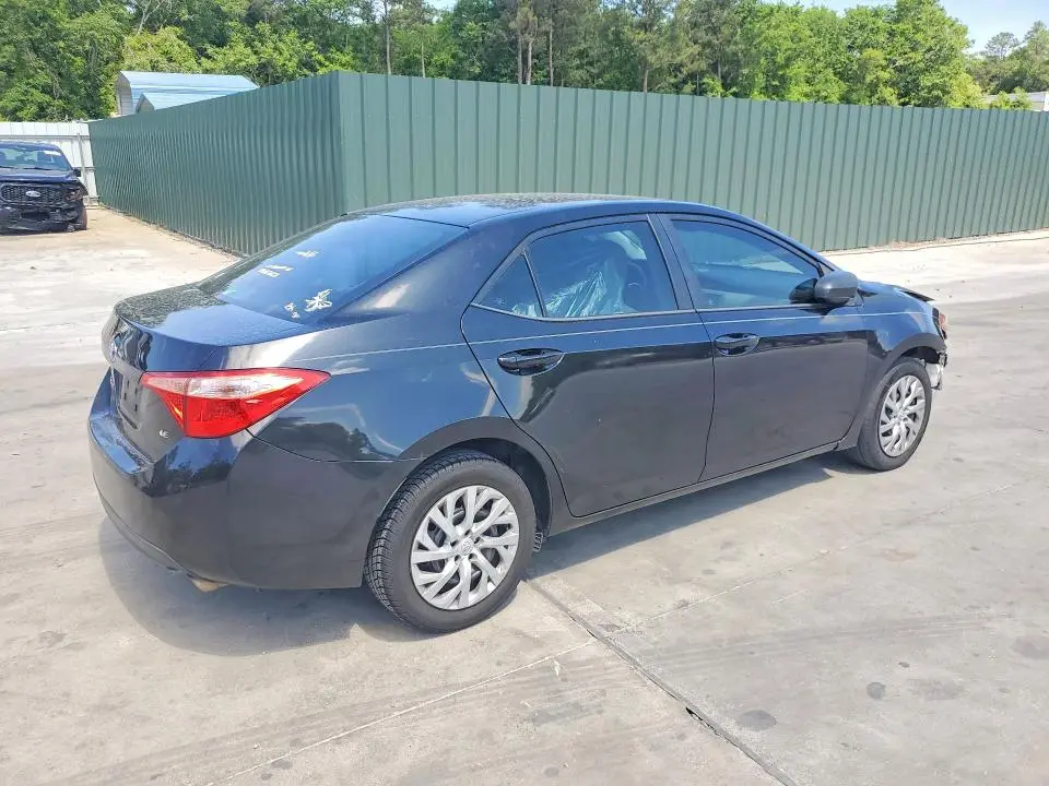 2018 TOYOTA COROLLA LE  