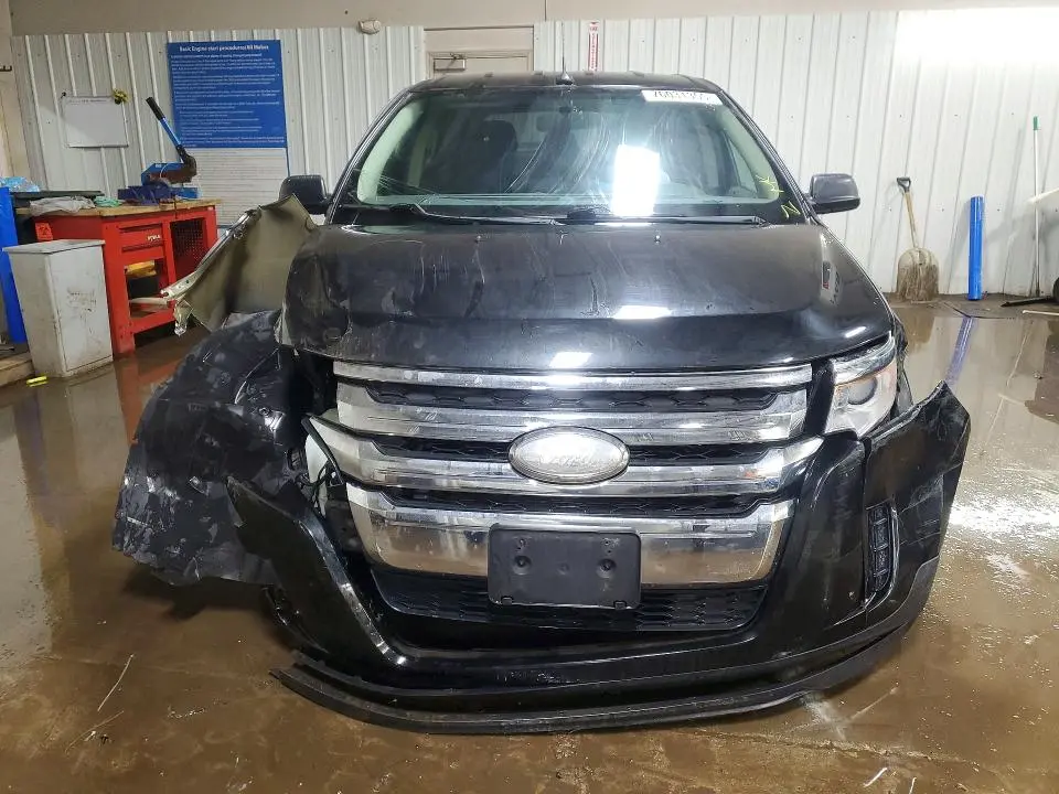 2013 FORD EDGE SE  