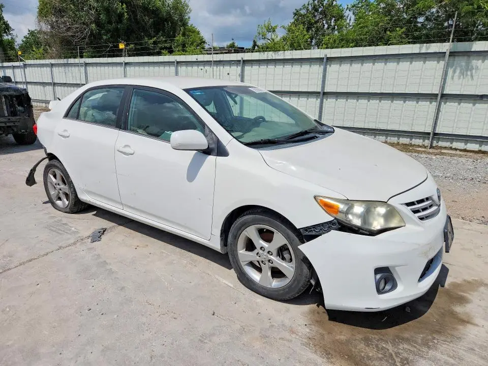 2013 TOYOTA COROLLA L  