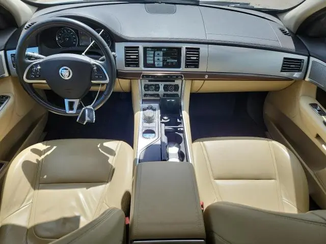 2012 JAGUAR XF   
