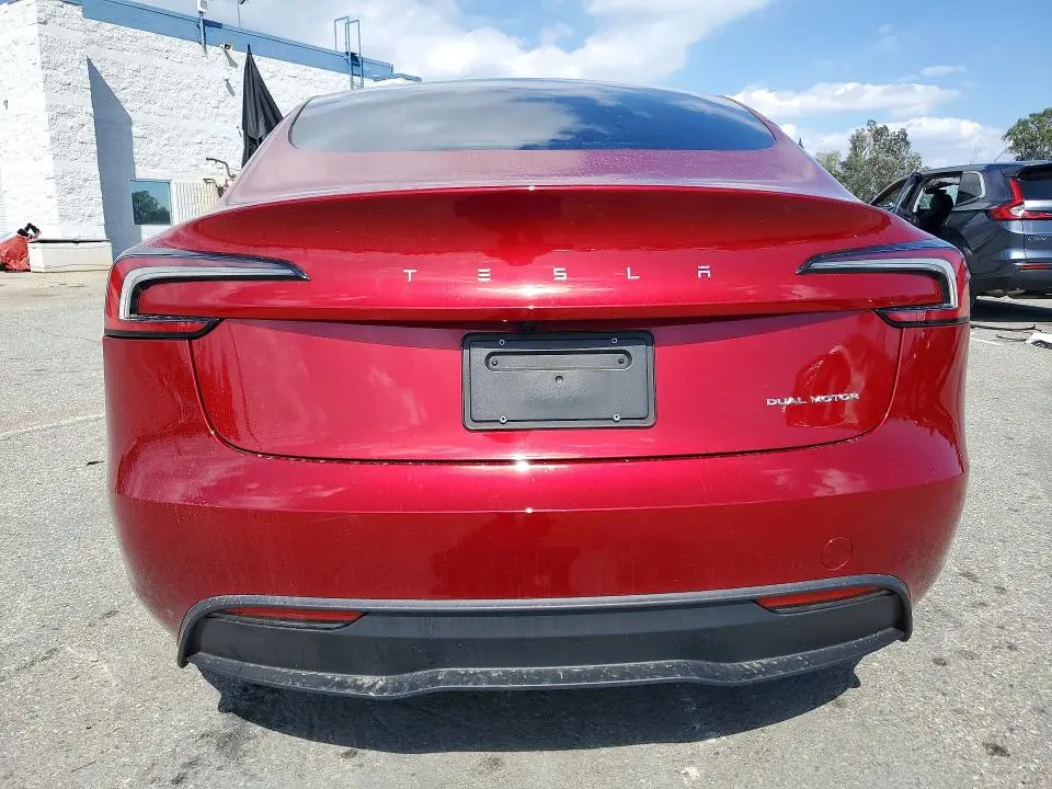 2025 TESLA MODEL 3   