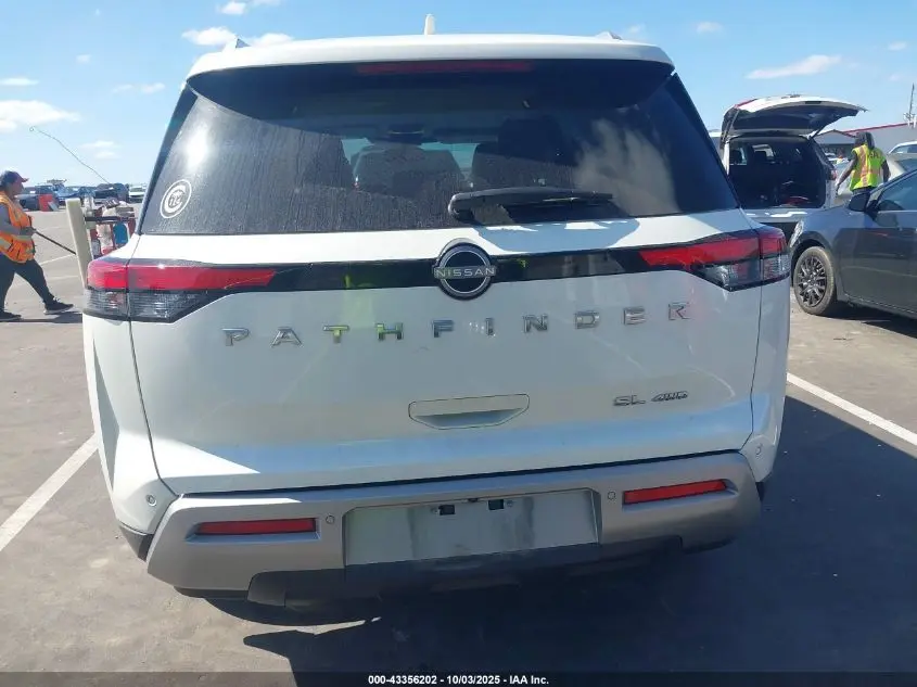 2022 NISSAN PATHFINDER SL 4WD