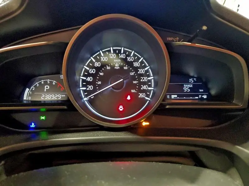 2018 MAZDA 3 TOURING  