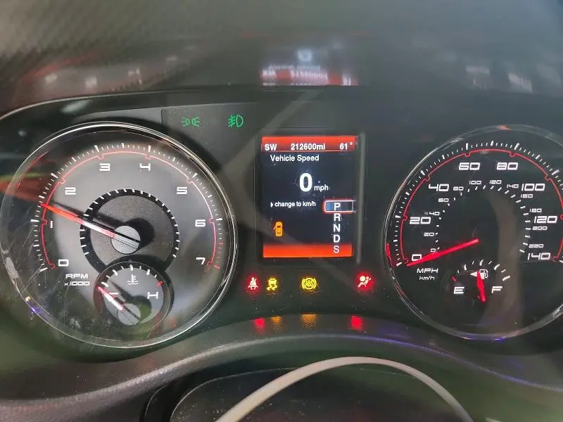 2013 DODGE CHARGER SXT  