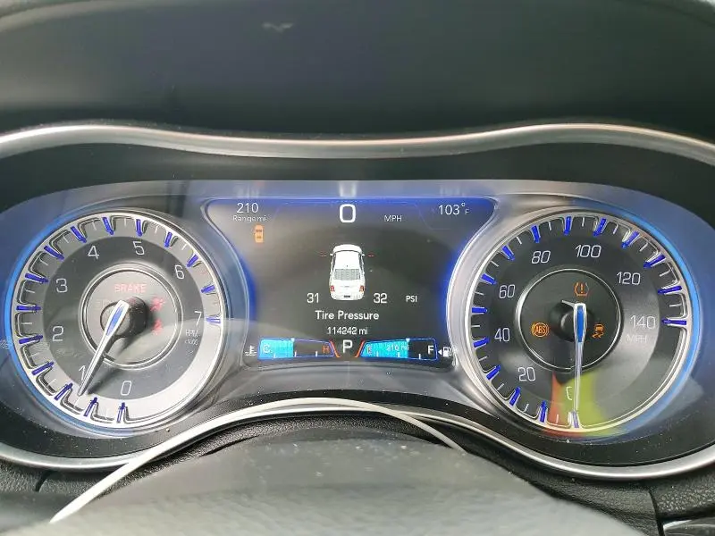 2018 CHRYSLER 300 LIMITED  