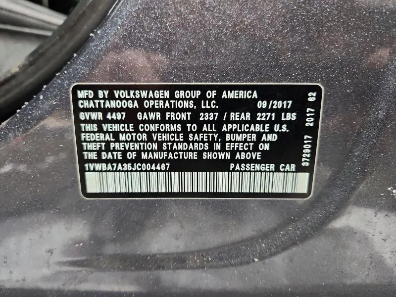 2018 VOLKSWAGEN PASSAT SE  