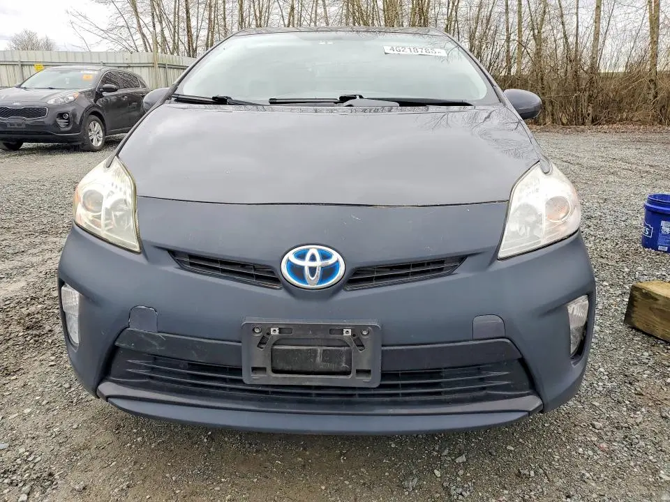 2015 TOYOTA PRIUS TWO  