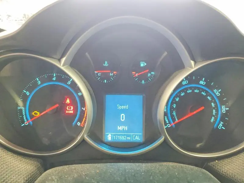 2012 CHEVROLET CRUZE LT  