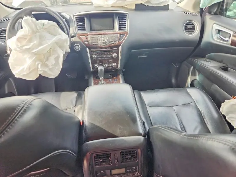 2015 NISSAN PATHFINDER SL  