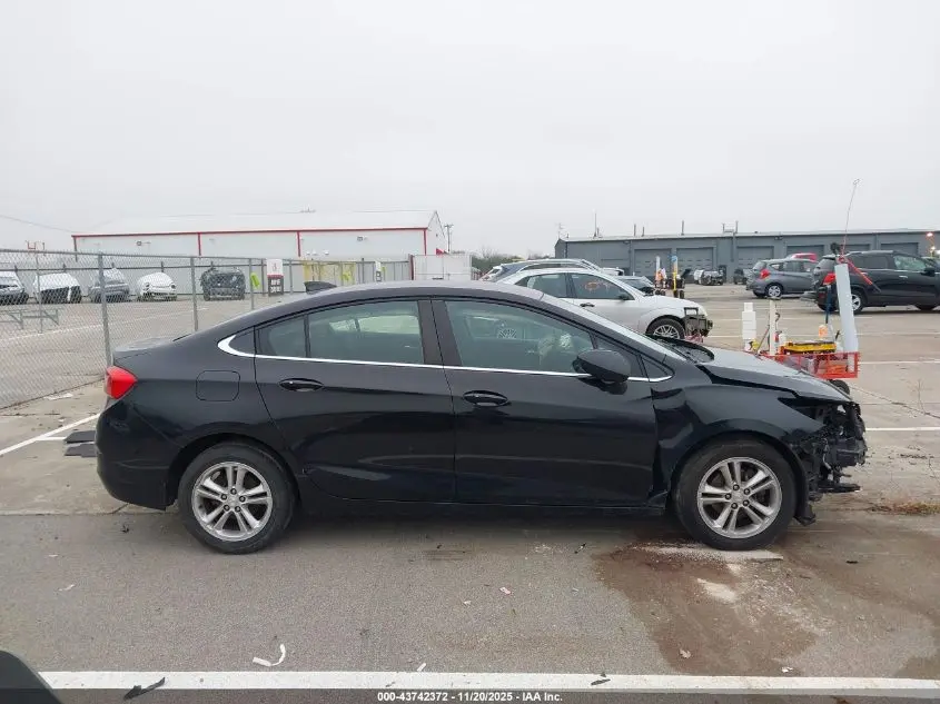 2018 CHEVROLET CRUZE LT AUTO