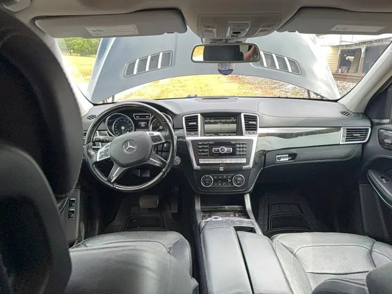 2014 MERCEDES-BENZ GL 550 4MATIC  