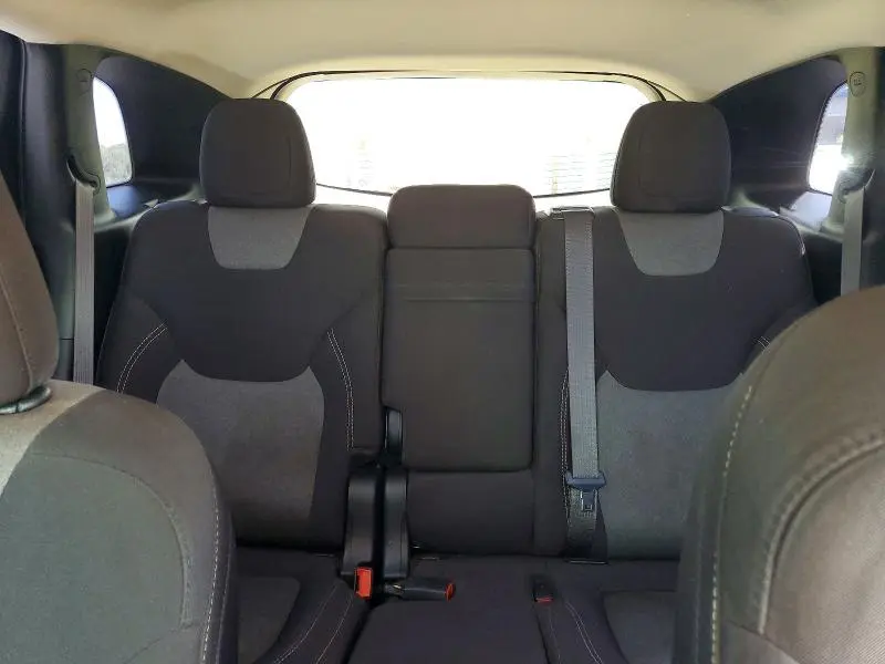 2015 JEEP CHEROKEE SPORT  