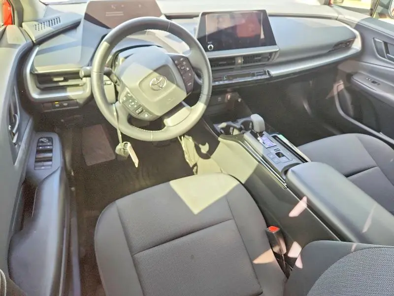 2023 TOYOTA PRIUS LE  
