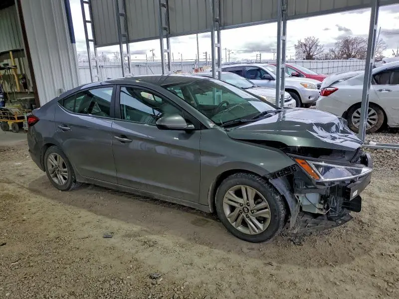 2019 HYUNDAI ELANTRA SEL  