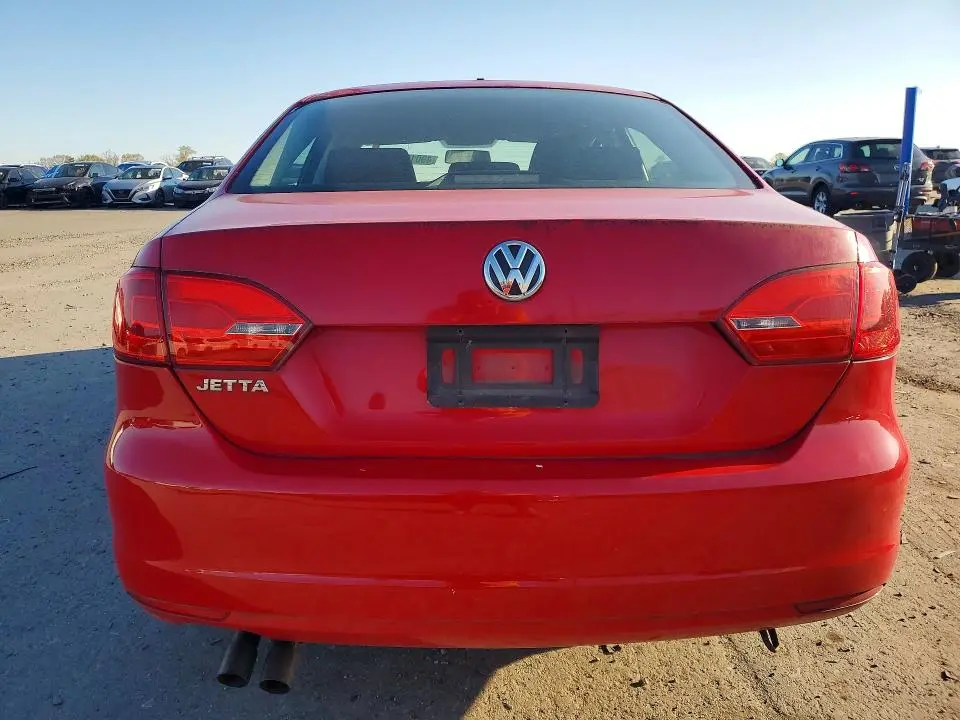 2014 VOLKSWAGEN JETTA BASE  