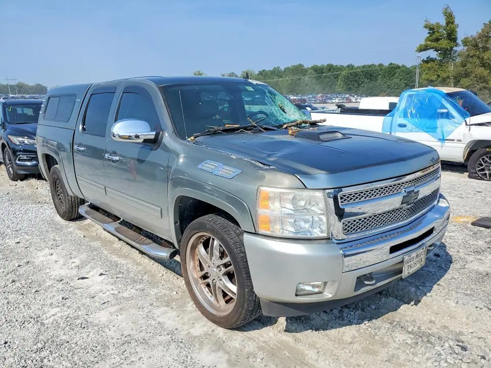 2011 CHEVROLET SILVERADO C1500 LT  