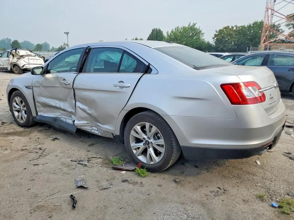 2011 FORD TAURUS SEL  