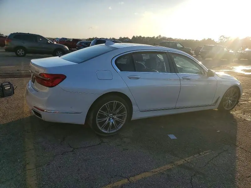 2016 BMW 740 I  