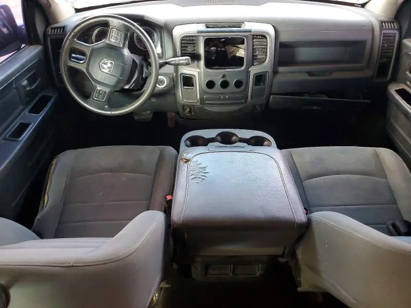 2015 RAM 1500 ST  
