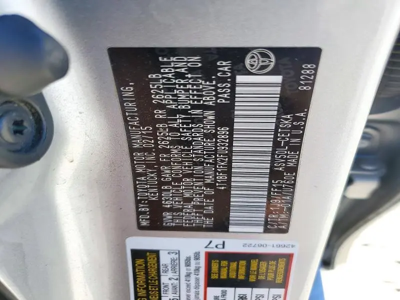 2015 TOYOTA CAMRY SE  