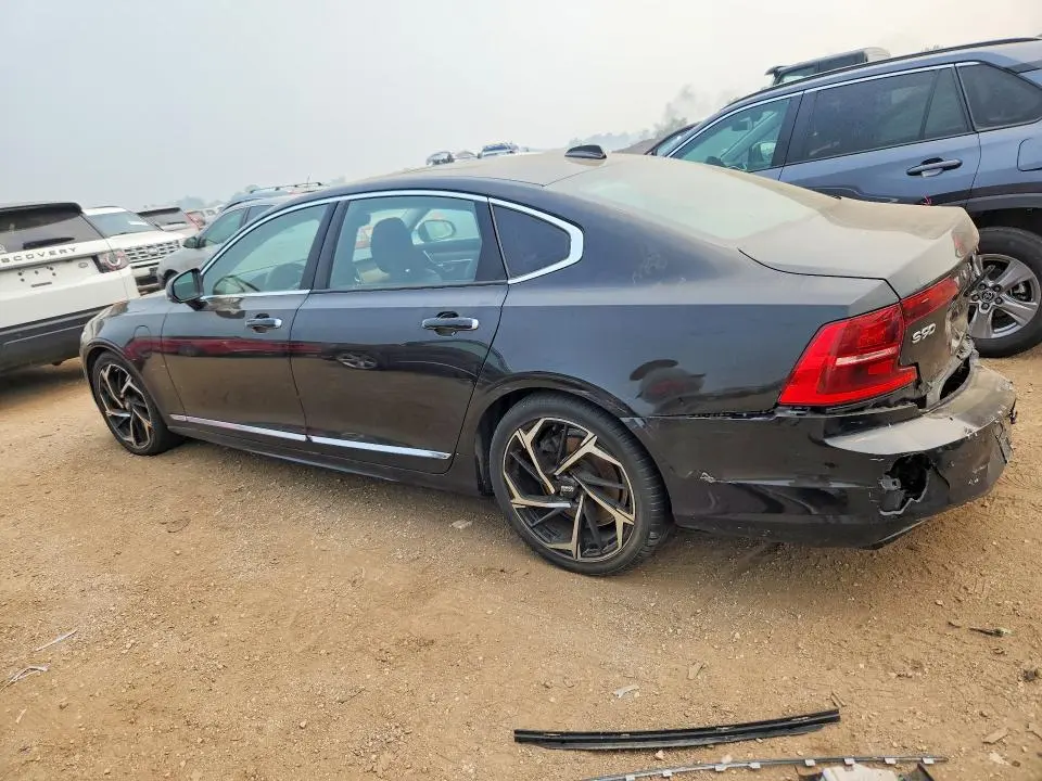 2019 VOLVO S90 T8 INSCRIPTION  