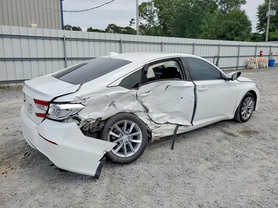 2021 HONDA ACCORD LX  