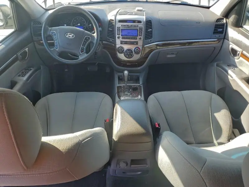 2012 HYUNDAI SANTA FE GLS  