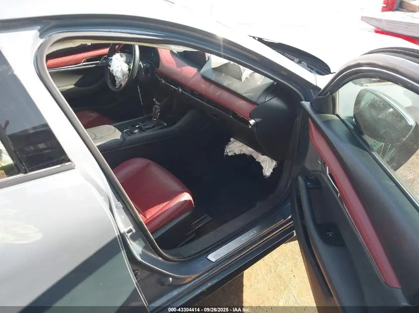 2020 MAZDA MAZDA3 PREMIUM PACKAGE