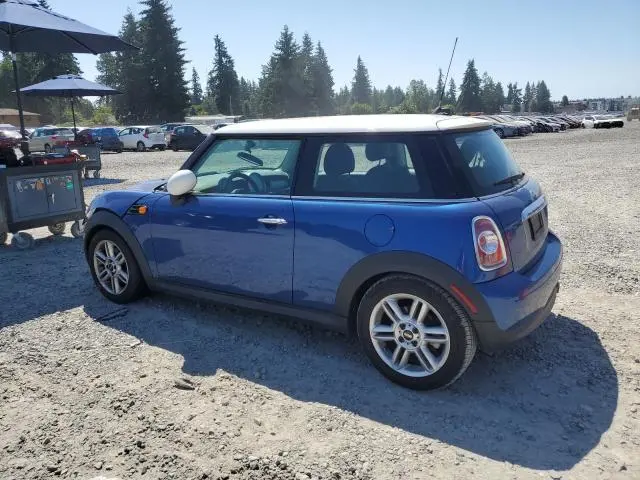 2013 MINI COOPER   