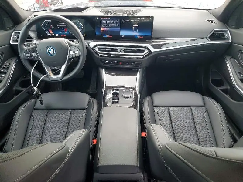 2024 BMW 330XE   