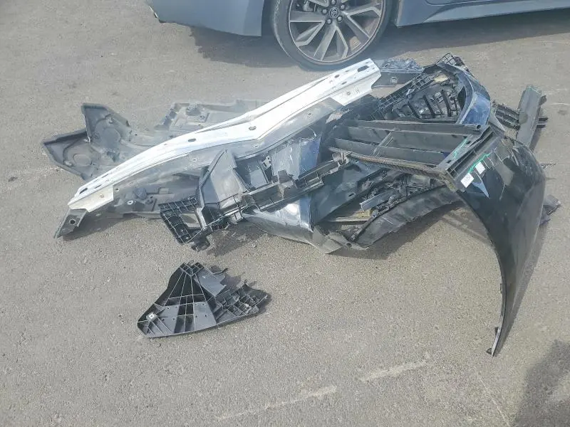 2025 LEXUS ES 300H BASE  