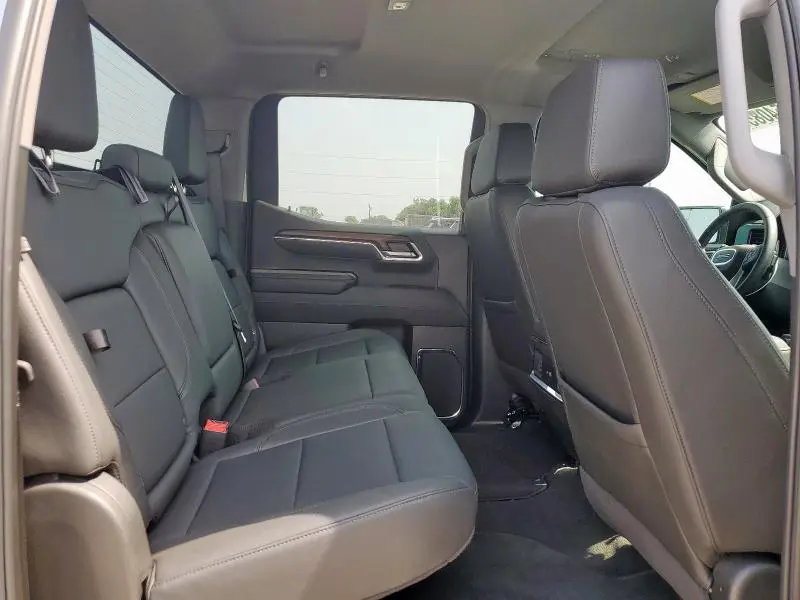 2025 GMC SIERRA K1500 SLT  