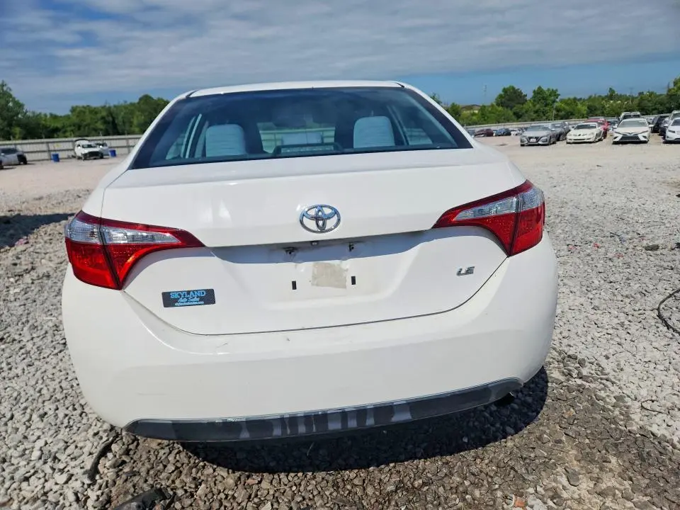 2015 TOYOTA COROLLA LE  