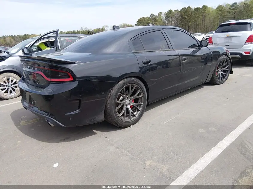 2015 DODGE CHARGER SRT 392