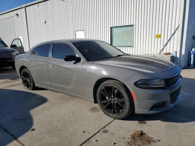 2017 DODGE CHARGER SE  
