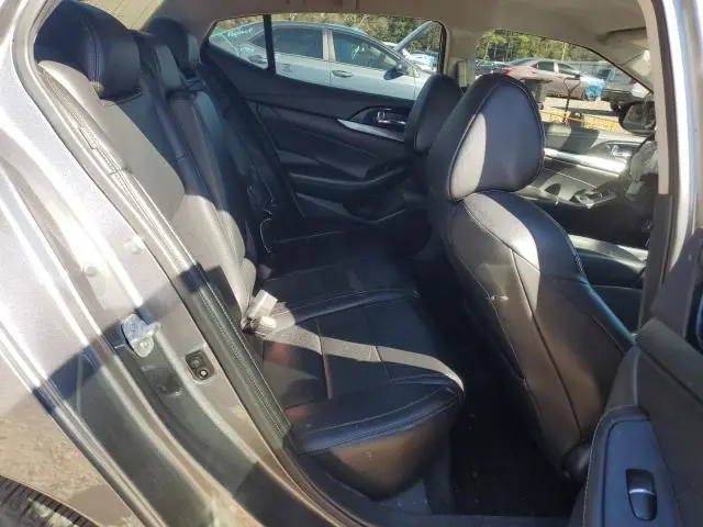 2020 NISSAN MAXIMA SV  