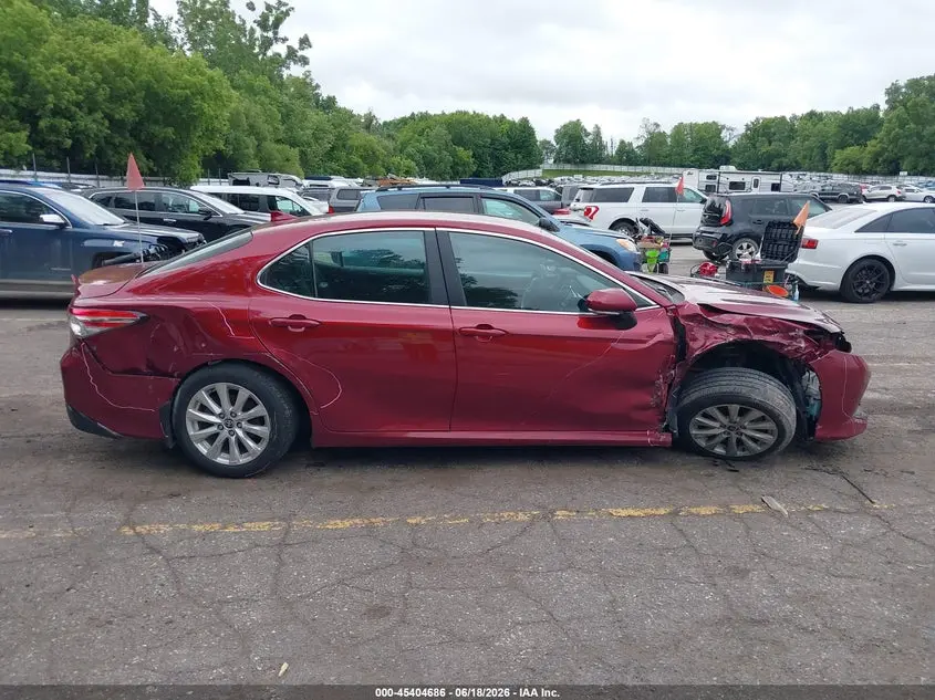 2020 TOYOTA CAMRY LE
