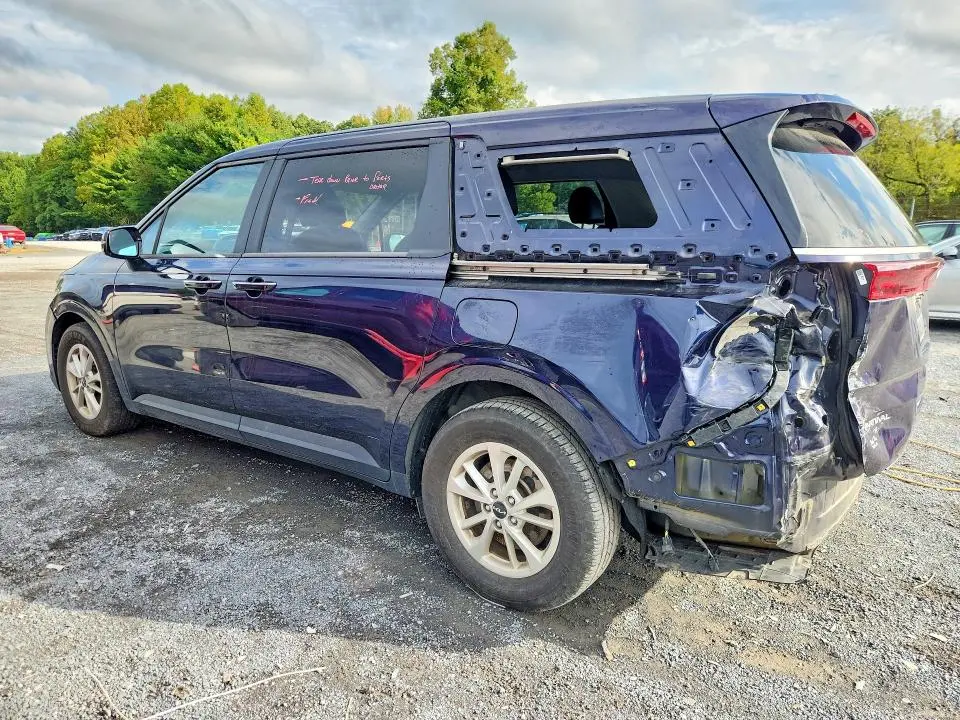 2024 KIA CARNIVAL LX  