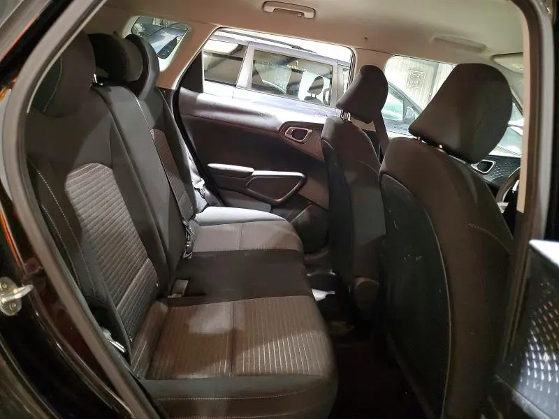 2021 KIA SOUL S  