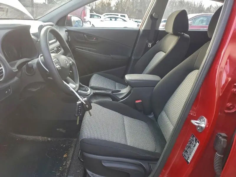 2019 HYUNDAI KONA SE  