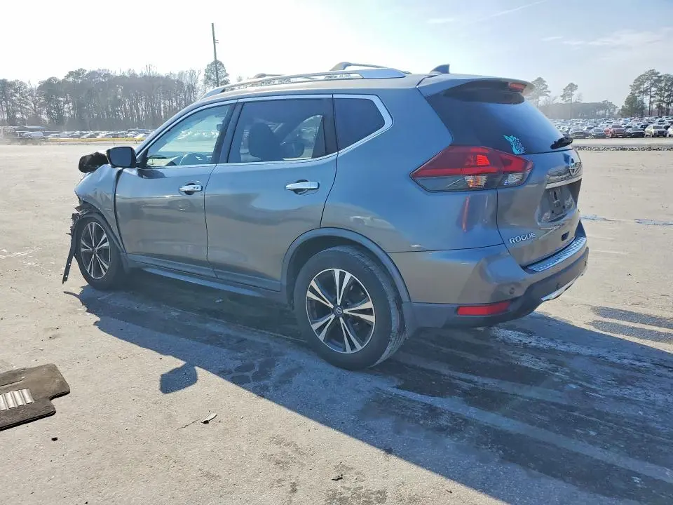 2019 NISSAN ROGUE SV  